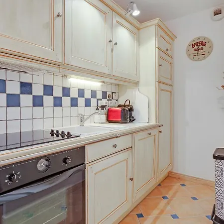 Les Cigales - Terrasse, Golf & Piscine Апартаменти